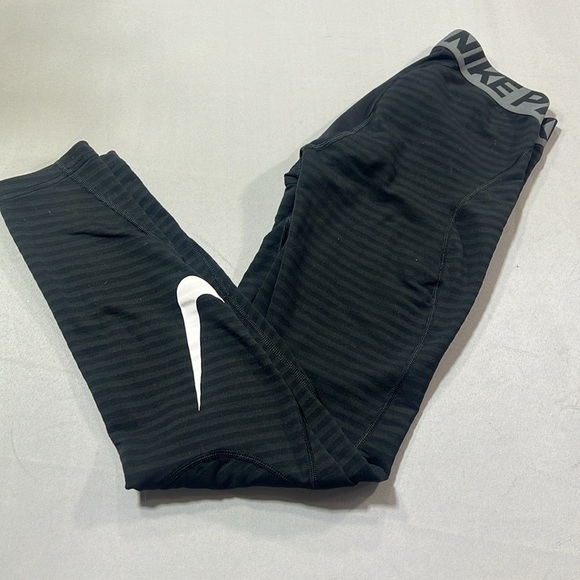 Men’s Nike Pro XL - Picture 6 of 10